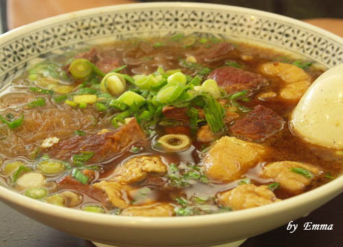 老董牛肉細粉麵店